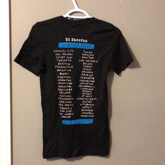 Ed Sheeran Divide Tour tshirt - never worn - Picture 2 of 2